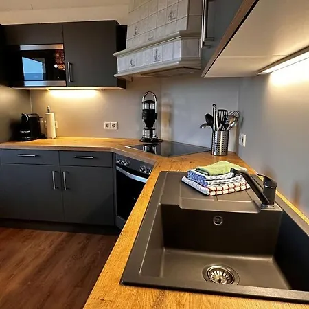 Habel Modern Retreat