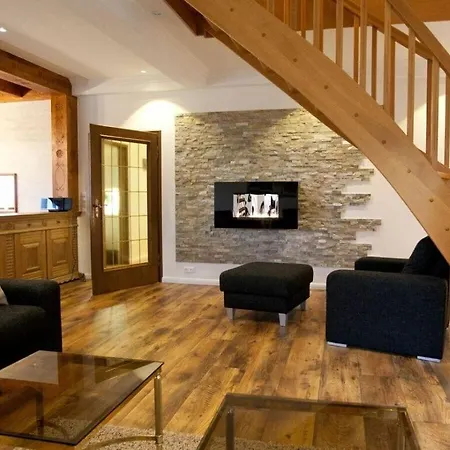 Habel Modern Retreat